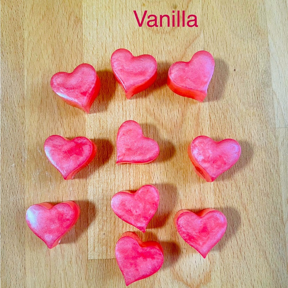 (10 pack) set of 4 Mini Handmade Heart Soap - Picture 4 of 5